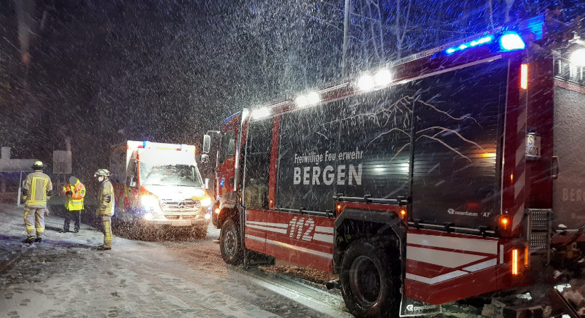 Verkehrsunfall im Schnee