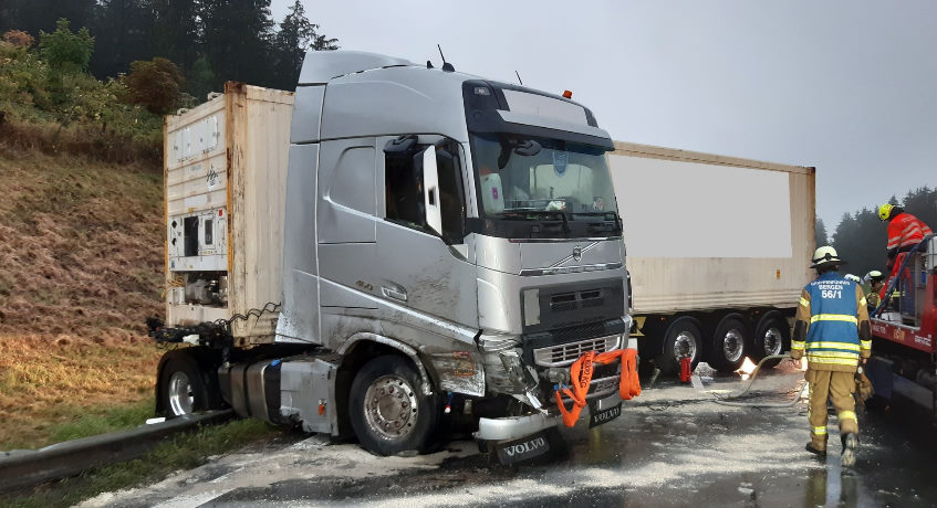 Verkehrsunfall mit LKW